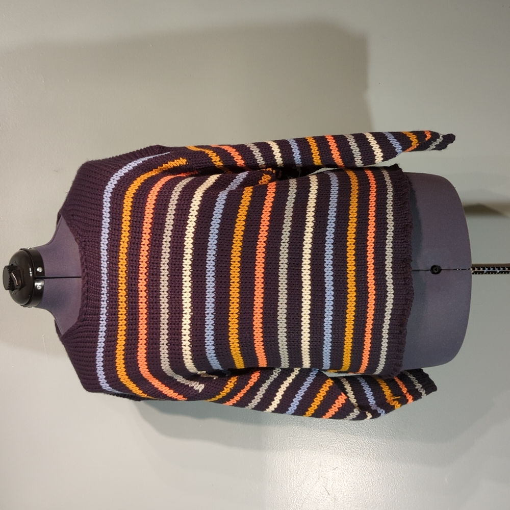 Davi&Dani sweater size large